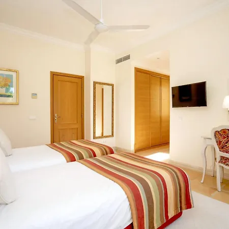 Monte Rei 2 Bed Linked Willa *