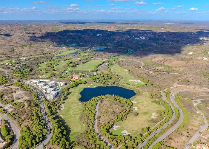 Monte Rei 2 Bed Linked *