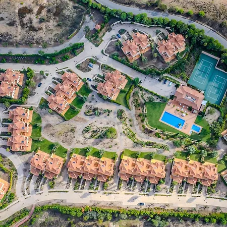 Monte Rei 2 Bed Linked *