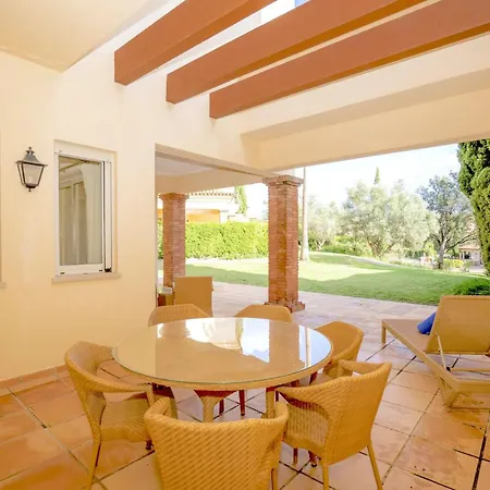 Monte Rei 2 Bed Linked